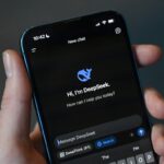 8 Soruda DeepSeek Nedir