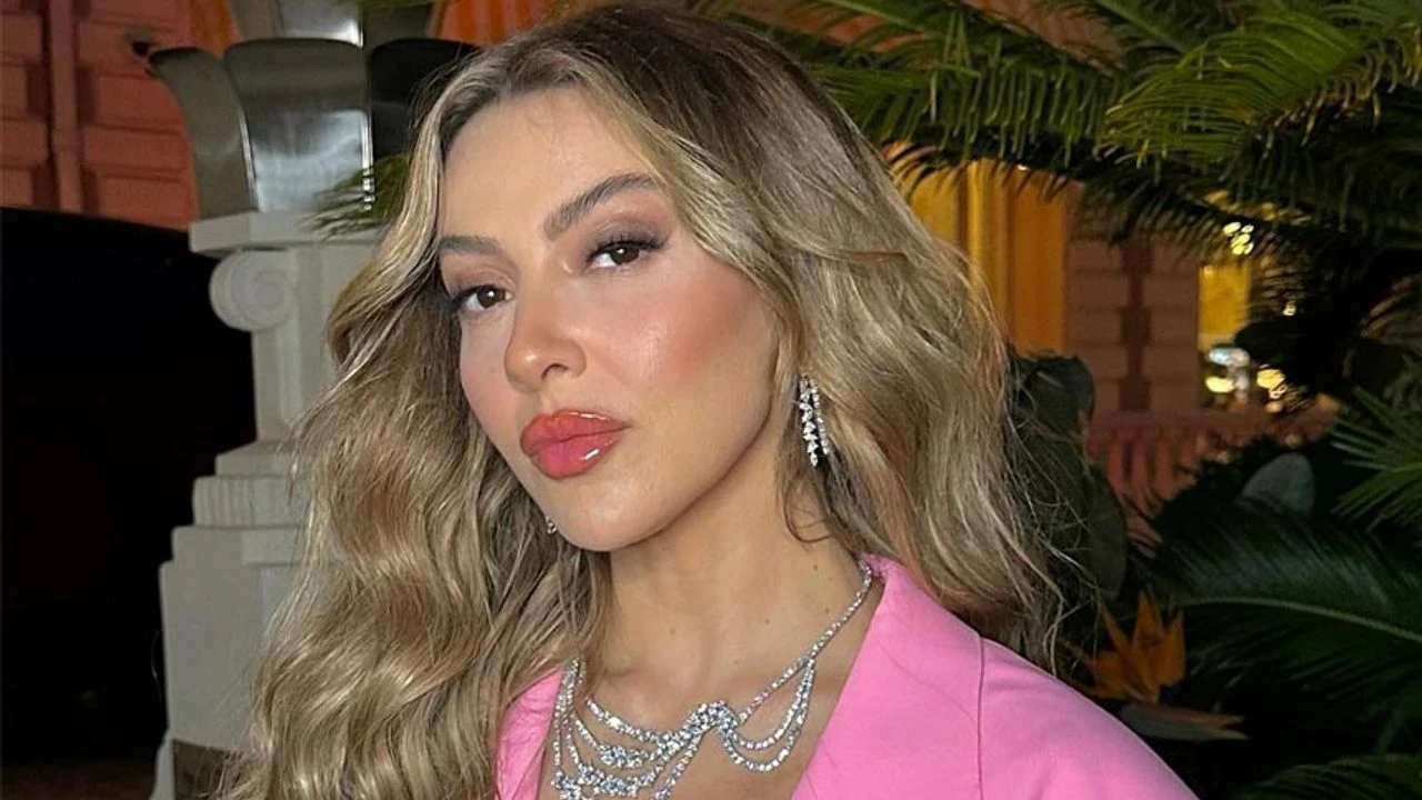 Hadise, Hayranlarıyla Coşkulu Bir Buluşma Gerçekleştirdi