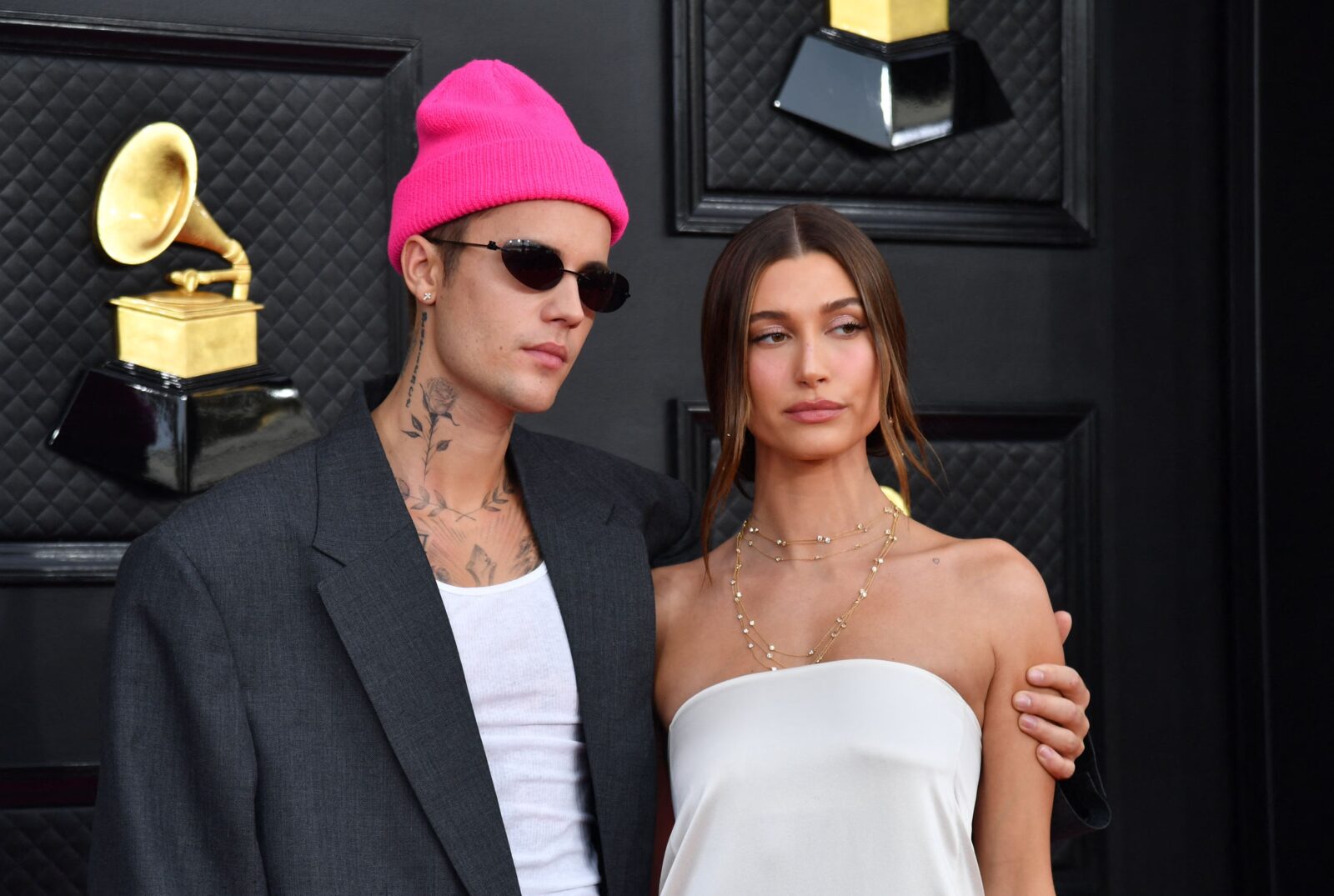 Hailey Bieber'ı Takipten Çıkaran Justin Bieber'den Açıklama