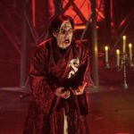 Okan Bayülgen'in 'Drakula' Oyunu Seyirciyle Buluşuyor