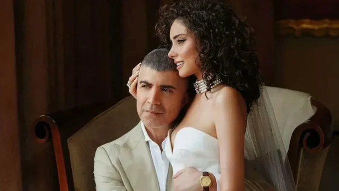 Özcan Deniz ve Samar Dadgar 2. Evlilik Yıl Dönümleri