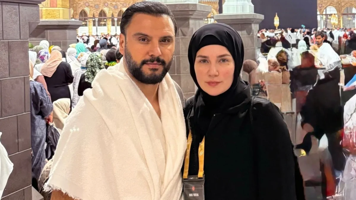 Alişan ve Buse Varol'dan Umre Pozları