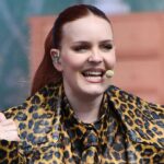 Anne-Marie Hamile Olduğunu Duyurdu