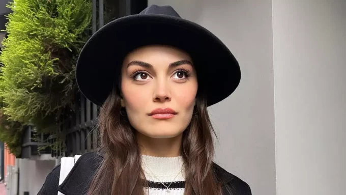 Belgin Şimşek, Sosyal Medyada Maruz Kaldığı Zorbalığa Karşı Harekete Geçti