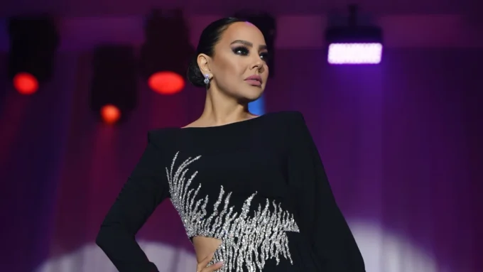 Ebru Gündeş'in 14 Şubat Tarifesi