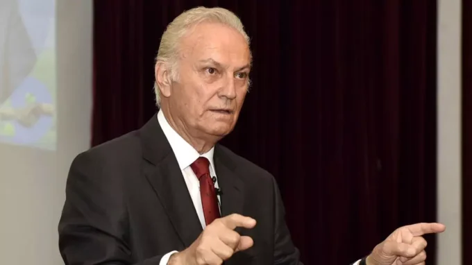 Ediz Hun, Yeni Nesil Oyuncuları Eleştirdi