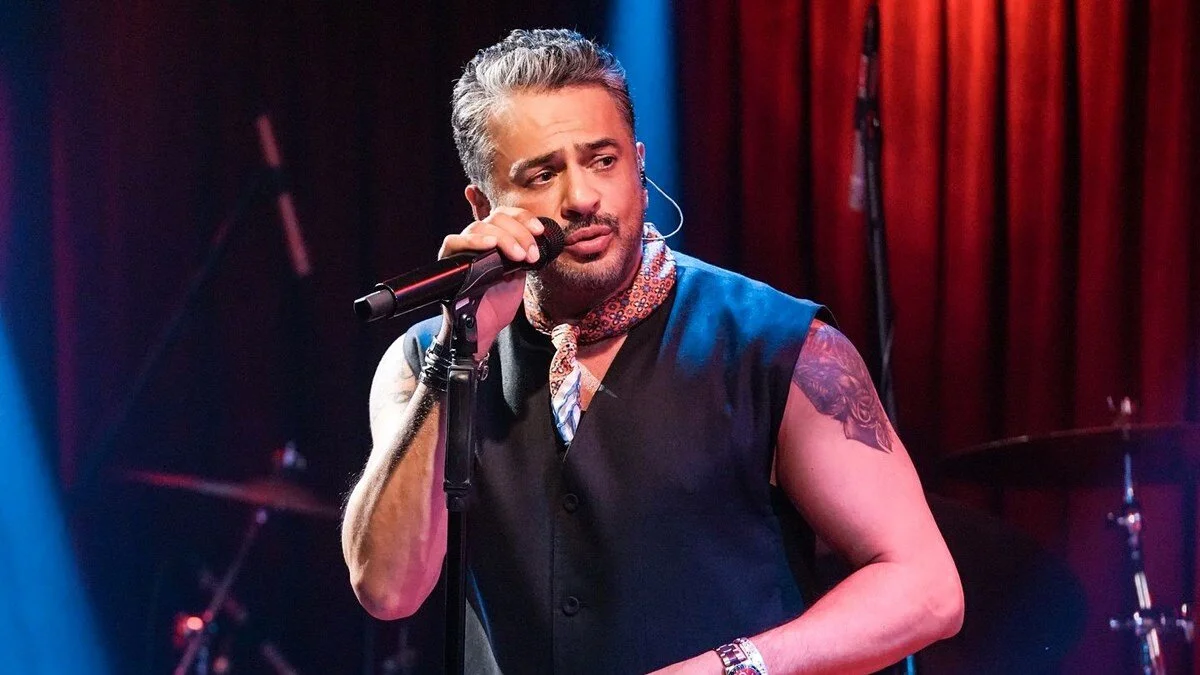 Emre Altuğ, "Bir Pop Masalı" ile Zorlu PSM'de Sahne Alacak!