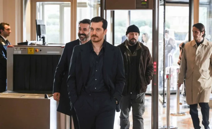 Eşref Rüya Dizisinin İlk Görüntülerinden Heyecan Verici Fragman