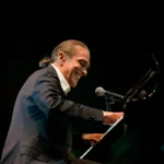 Fahir Atakoğlu Belgeselinin Galasına Ünlü Akını