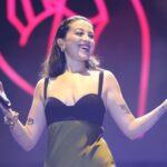 Melike Şahin'in Akkor Albümü Uluslararası Arenada Zirveye Yerleşti