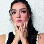 Merve Dizdar Yeni Projeleriyle Seyirci Karşısında