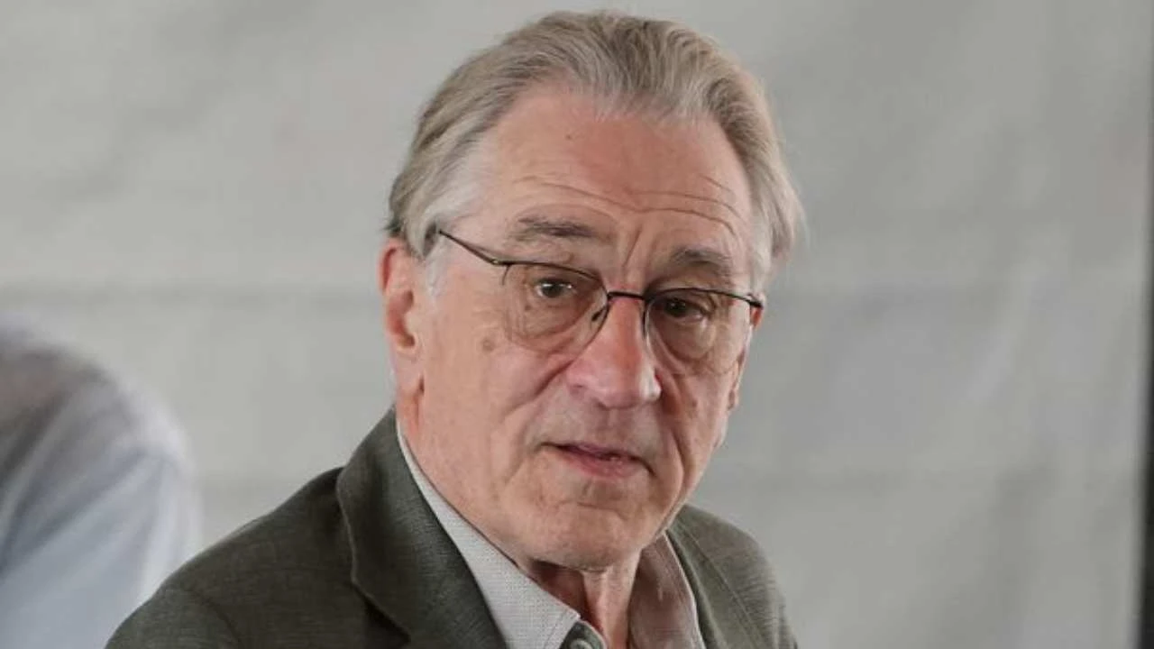 Robert De Niro Baba Olmanın Tadını Çıkarıyor