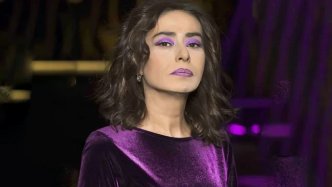 Yıldız Tilbe Kimyasal Yanık Geçirdi