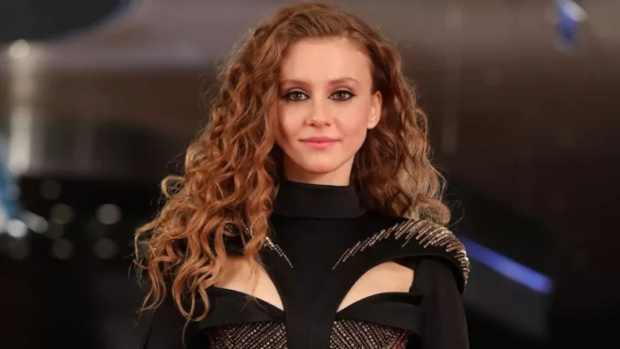 Ahsen Eroğlu'nun Yeni Rotası