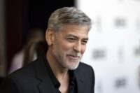 George Clooney Broadway’e Dönüyor: Trump’ı Rahatsız Edecek Oyun Başlıyor