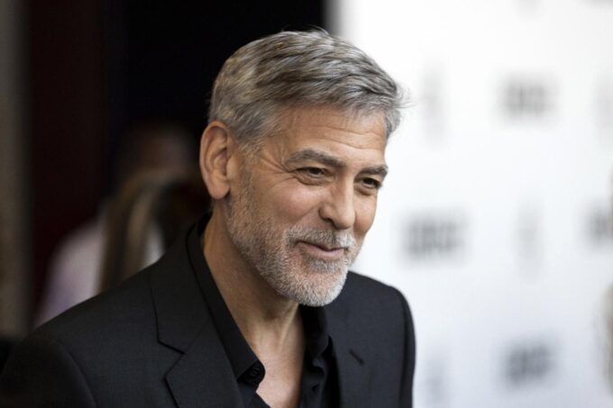 George Clooney Broadway’e Dönüyor: Trump’ı Rahatsız Edecek Oyun Başlıyor