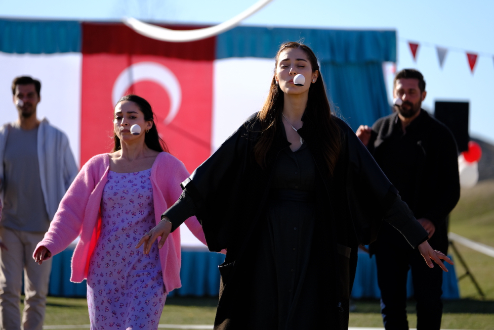 Gönül Dağı 172. Bölüm: Eltilerin Tatlı Rekabeti ve Taner’in Aşk Dolu Hediyesi