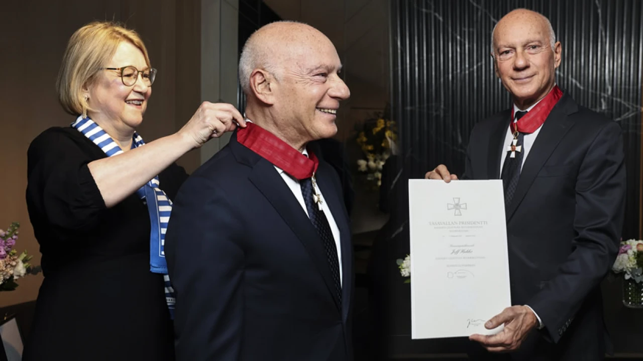 Jeff Hakko'ya Finlandiya'dan 'Finlandiya Aslanı Liyakat Nişanı' Verildi