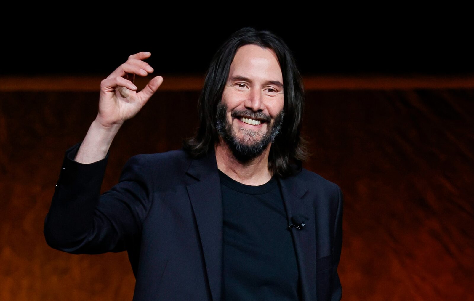Keanu Reeves’in BRZRKR Çizgi Romanı, 2027’de Netflix’te Film Oluyor