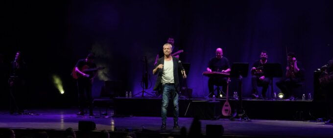 Levent Yüksel ‘Geleceğin Hekimleri’ İçin Sahnedeydi!