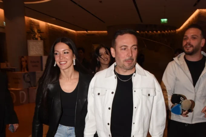 Oğuzhan Koç'tan Sevgilisi Hazal Subaşı'na Aşk Dolu Şarkı!