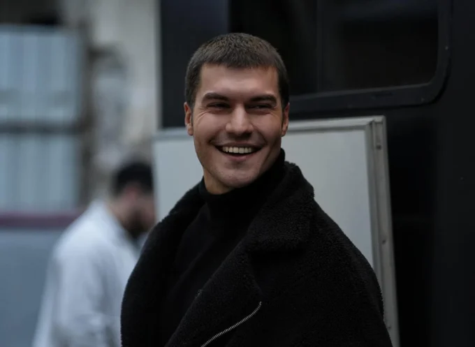 Özgü Delikanlı "Bahar" Kadrosuna Katıldı!