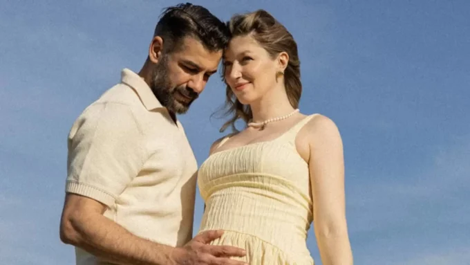 Rüzgar Aksoy Baba Olma Heyecanını Yaşıyor