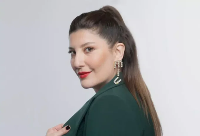 Şebnem Bozoklu’dan Sessiz Kalan Oyunculara Eleştiri