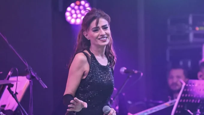 Yıldız Tilbe'den Gazze'ye 4 Bin Kişilik İftar