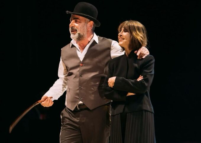 Yurdaer Okur, Efsane Tiyatrocu Genco Erkal’ın Rolünü Canlandırdı!