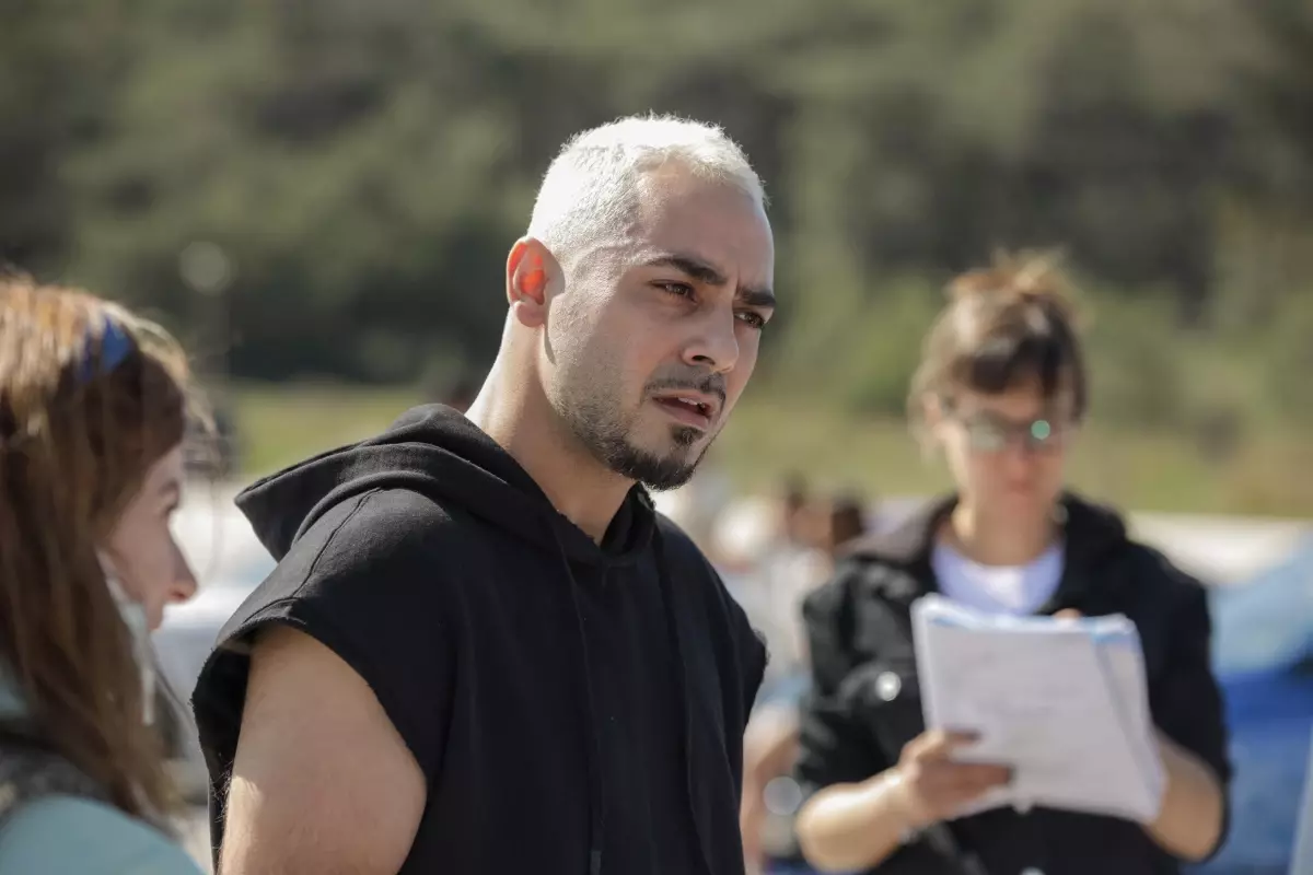 Olgun Toker'in Yeni Fiziği Görenleri Şaşırtıyor