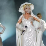 Ajda Pekkan’ın Sahne Tarzı Olay Yarattı: Maskeli Süperstar Gecesi