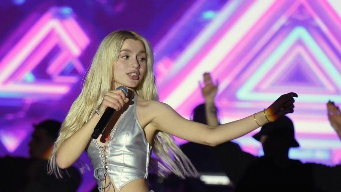 Aleyna Tilki’den Şaşırtan Açıklama: “Bir Anda Evlenip Çocuk Sahibi Olabilirim”