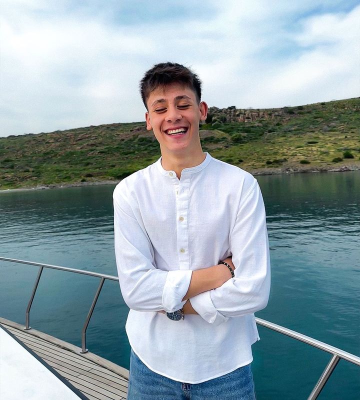 Arda Güler, Jennifer Lopez Konserinde Ünlüler Locasında Fırtına Gibi Esti! Sosyal Medya Yıkıldı