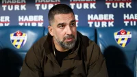 Arda Turan’dan Güçlü Çağrı: “Bu Savaşlara Son Vermeliyiz!”