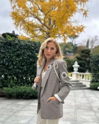 Arzu Sabancı Sessizliğini Bozdu: Hande Erçel İddialarına Net Yanıt