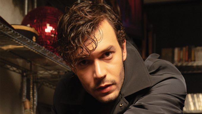 Aytaç Şaşmaz “Sevdiğim Sensin” Dizisinde Kalpleri Fethetmeye Geliyor!