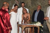 Bestemsu Özdemir ve Ersin Görkem, Fethiye’de Masalsı Bir Törenle Evlendi