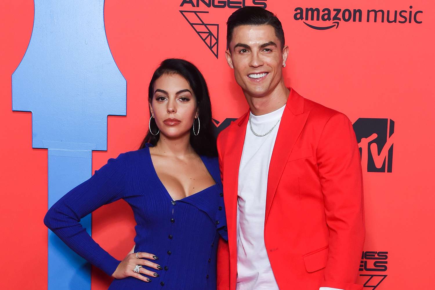 Cristiano Ronaldo ve Georgina Rodriguez’in Milyon Dolarlık Evlilik Sözleşmesi Gündeme Bomba Gibi Düştü