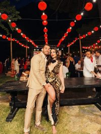 “Dekolte Kapatmaya mı Çalışıyor?” Derin Talu’nun Aşkı Sosyal Medyada Gündem