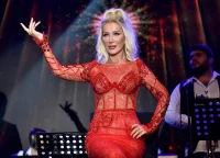 Dolandırıcılara 35 Bin Lira Kaptırdı! Seda Sayan Çileden Çıktı