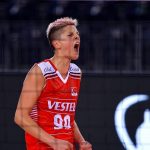 Ebrar Karakurt’un Yeni İmajı: Saçlarını Yeniden Sarıya Boyattı