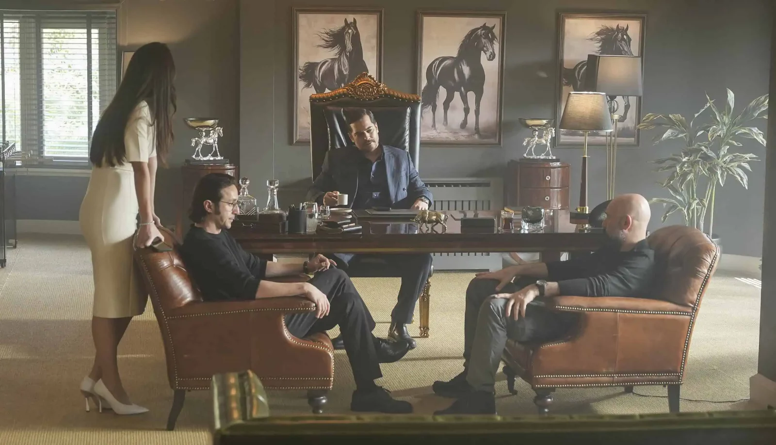 Eşref Rüya Kadrosuna İki Yeni Yıldız İsim Daha Ekleniyor!