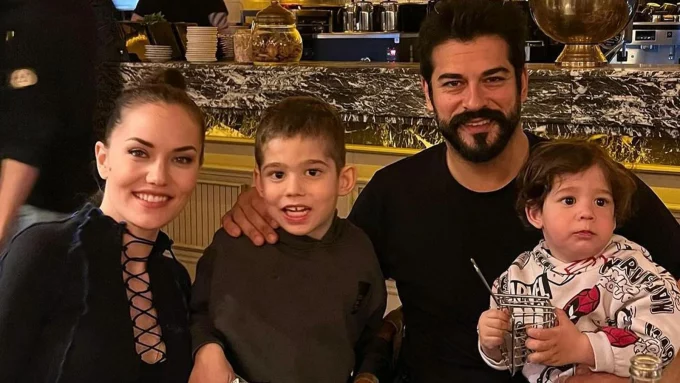 Fahriye Evcen ve Burak Özçivit Boşanıyor mu? Sosyal Medyayı Karıştıran Detay
