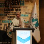 Gamze Özçelik 42. Yaşını Romantik Sürprizlerle Kutladı