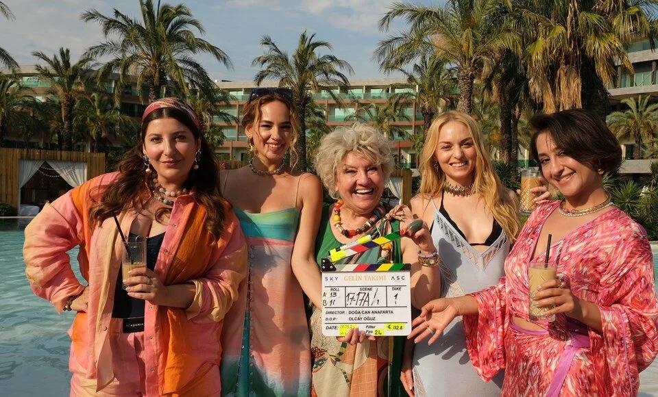 Gelin Takımı 2’nin Fragmanı Yayınlandı: Kahkaha ve Dostluk Dolu Bir Macera Geliyor