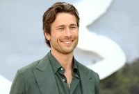 Glen Powell, Tom Cruise’tan Aldığı Koşu Tavsiyesiyle Şaşırttı!