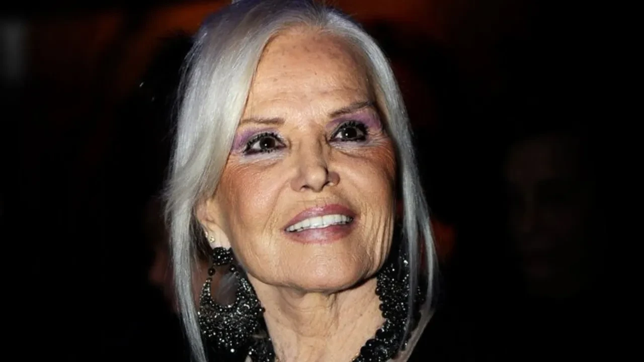 Gönül Yazar’dan Endişelendiren Haber Geldi!