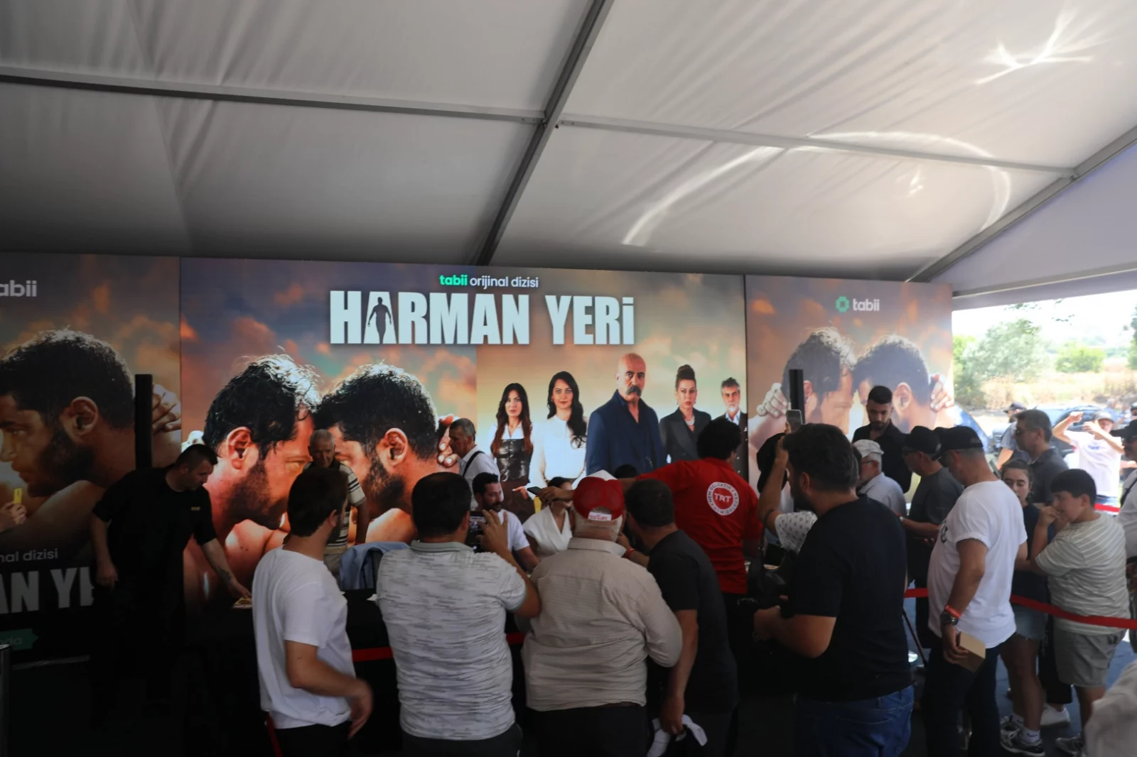 Harman Yeri Dizisi Kırkpınar’da Görkemli Tanıtımla İzleyiciyle Buluştu