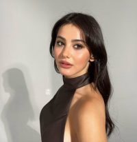 Helin Kandemir’den Fransız Rivierası’nda Doğallık ve Işıltı Dolu Tatil Pozları